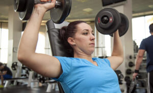 Woman Spends Entirety of 30s Resting Between Sets at the Gym